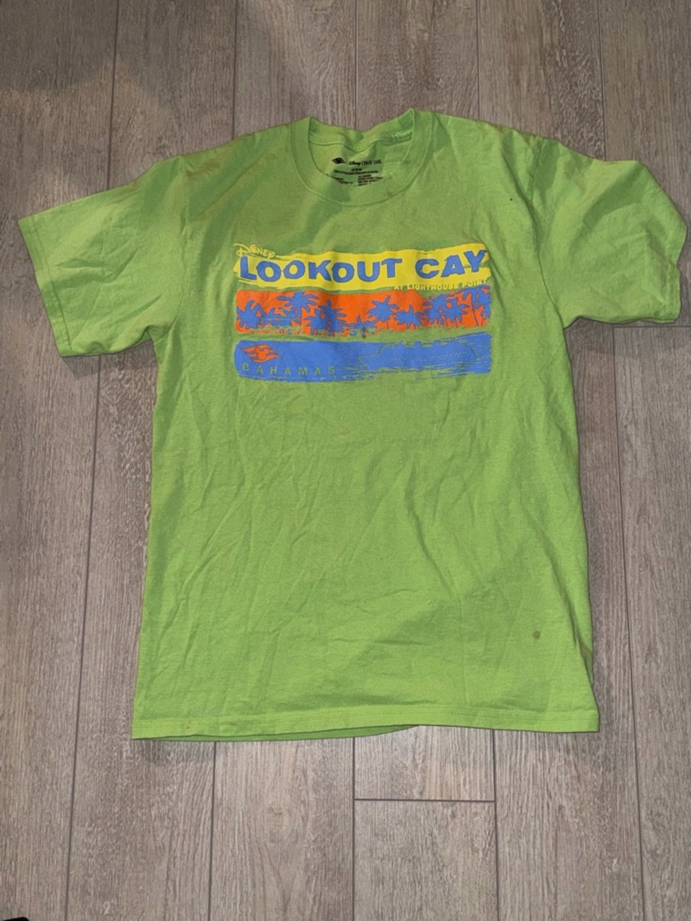 Disney Cruise Line Men's Bright Green Lookout Cay Graphic Tee